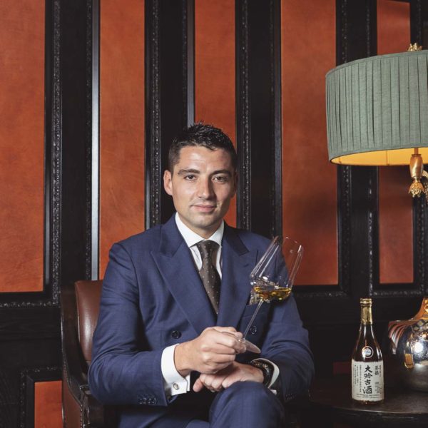 Wine Director of Four Seasons Hotel Hong Kong - Victor Petiot 畢以達